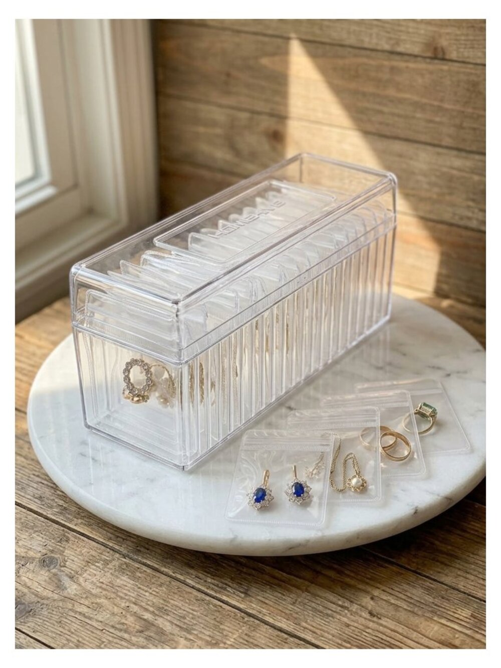 Acrylic Jewelry Box Organizer 20 Slots Travel Case 20 PVC Pouches